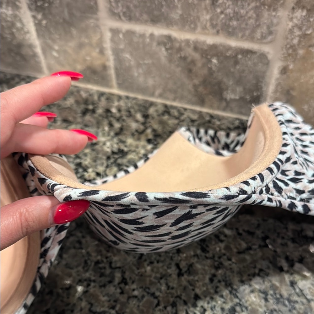 Patterned Women's Bra - image 4